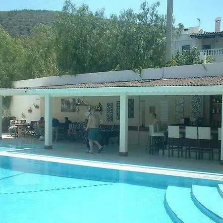 Merve Apartments, Your From In Bodrum, Street Cats Frequent The Property, Not Have Balconies , Ground Floor Have Terrace With Table And Chairs 4*