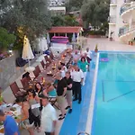 Lägenhetshotell Merve Apartments, Your From In Bodrum, Street Cats Frequent The Property, Not Have Balconies , Ground Floor Have Terrace With Table And Chairs Bodrum